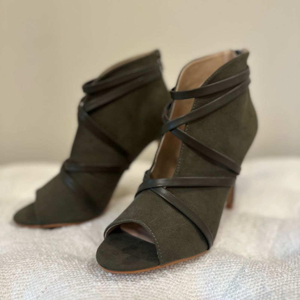 Chic Olive Heeled Boots with Strappy Design (NWOB)